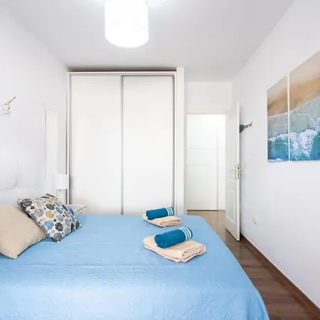Frontline Starfish With Pool Apartment